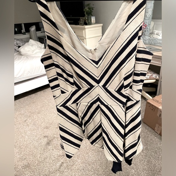 ANTHROPOLOGIE Maeve Mitered Striped Peplum Tank Top With Sash - Size 12 - Picture 9 of 11